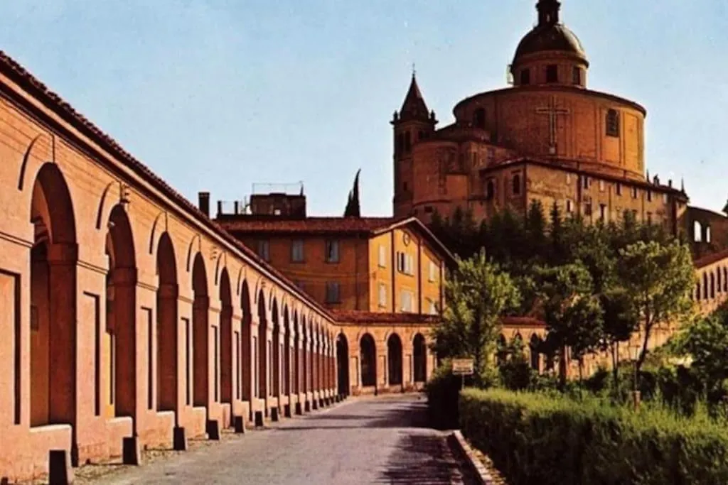 San Luca Fine House Apartment Bologna